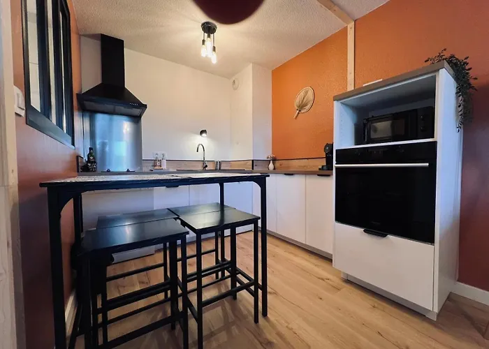 Apartment Le Nid De Carivel