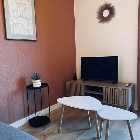 Le Nid De Carivel Apartmán